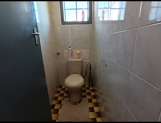 3 BEDROOM FREEHOLD FOR SALE IN RYDALVALE